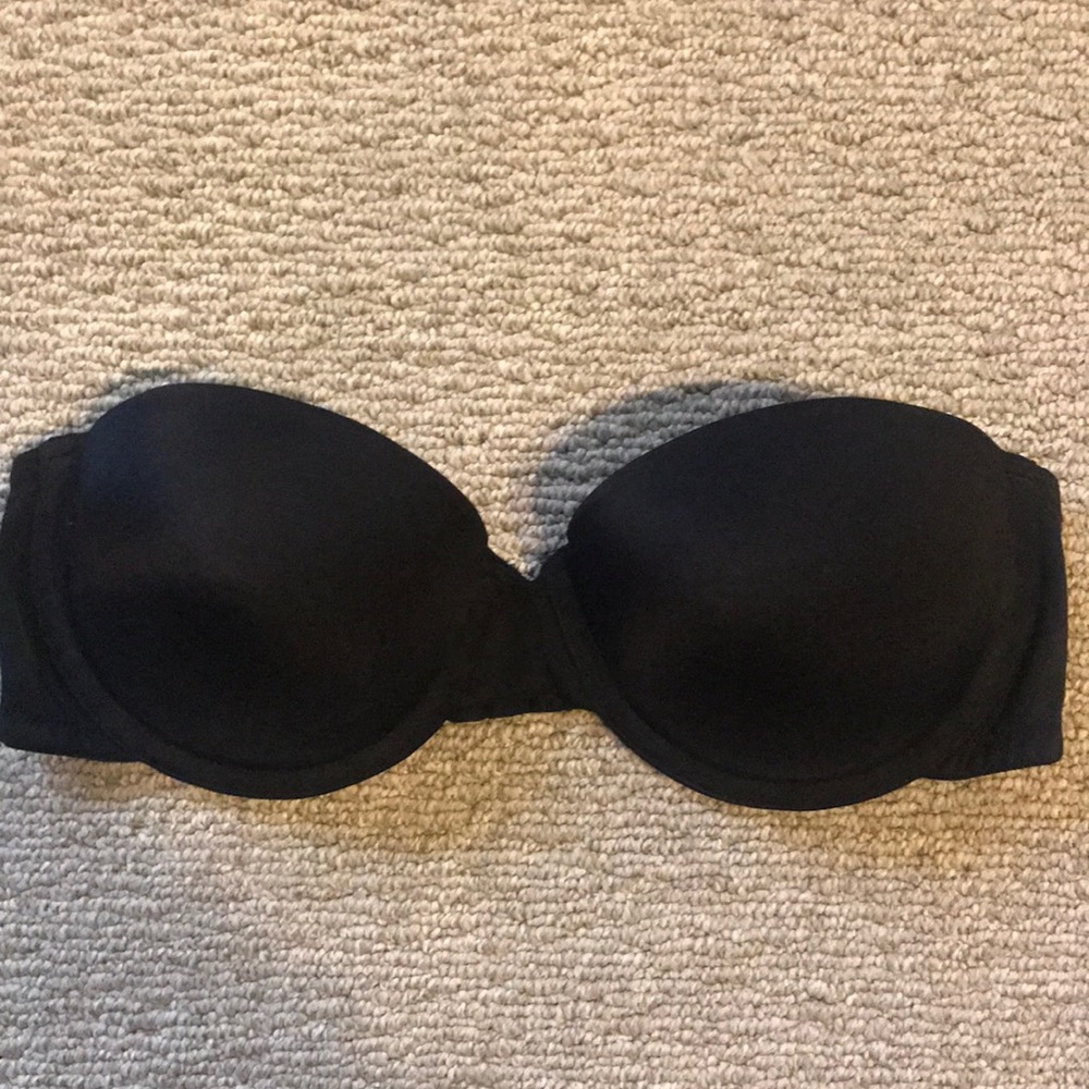 NWOT Maidenform black strapless bra 34C